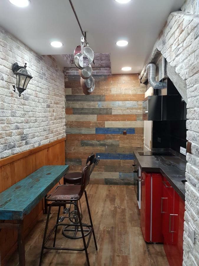 Tiny Apartment Touching Gibraltar La Linea de la Concepcion Exterior photo