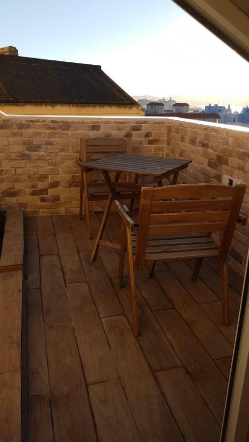 Tiny Apartment Touching Gibraltar La Linea de la Concepcion Exterior photo