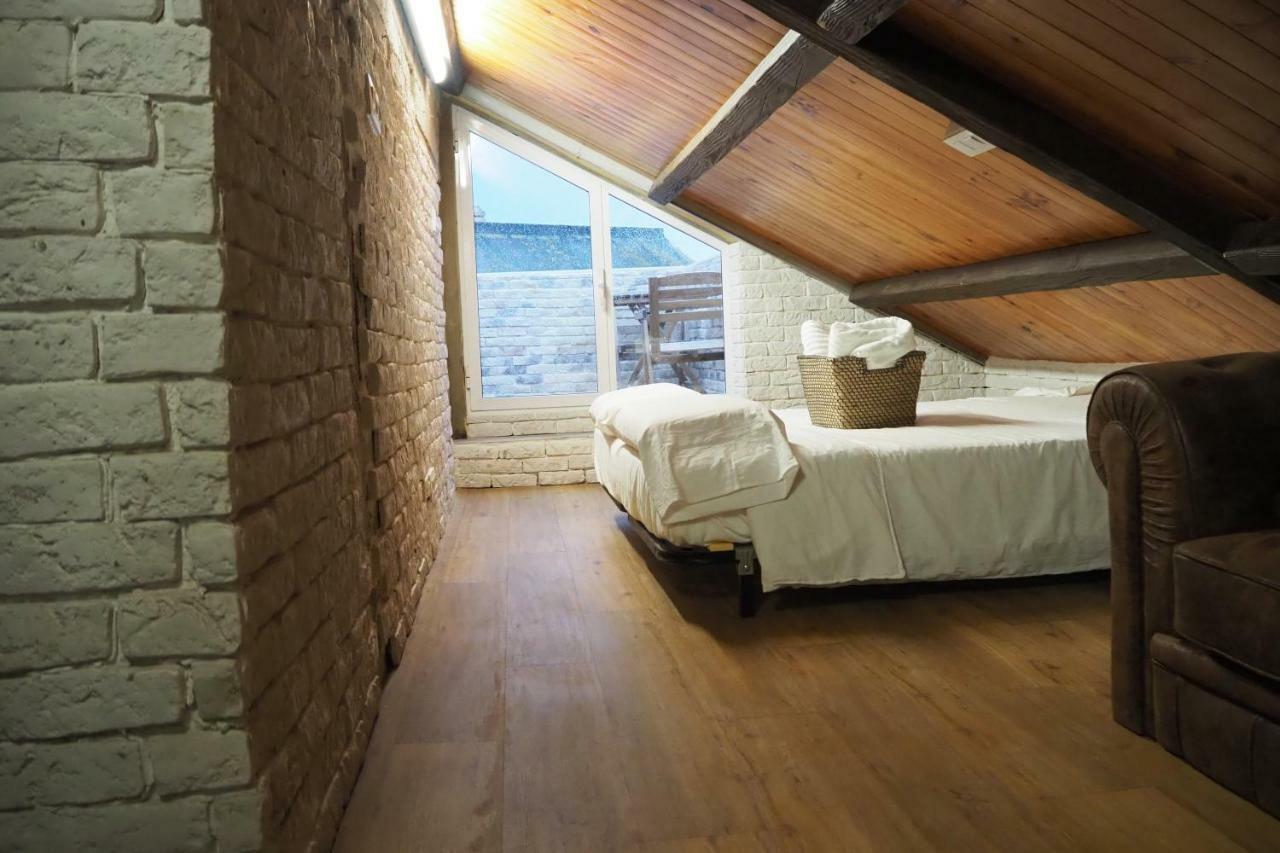 Tiny Apartment Touching Gibraltar La Linea de la Concepcion Exterior photo